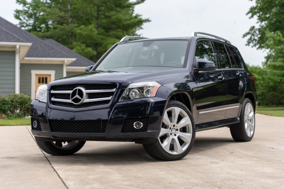 2010 Mercedes-Benz X204 GLK-Class sold for $13,800