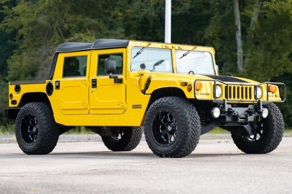 1999 Hummer H1 sold for $72,000