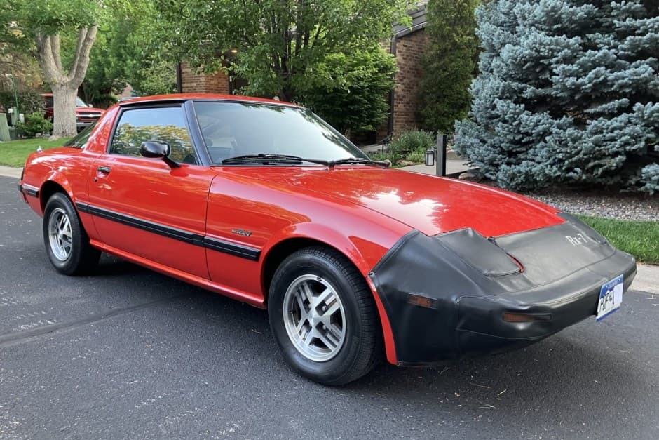 1985 Mazda RX-7 FB sold for $15,000