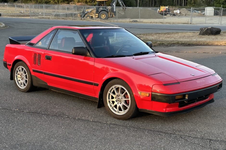 1985 Toyota AW11 MR2 sold for $10,575