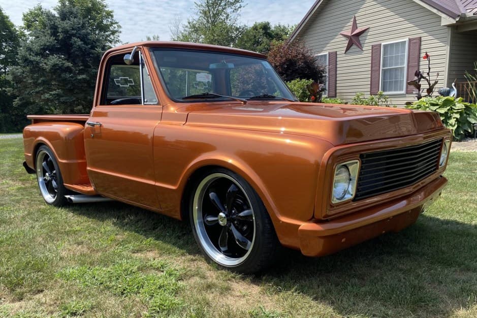 1969 Chevrolet C/K (1967-1972) sold for $27,250