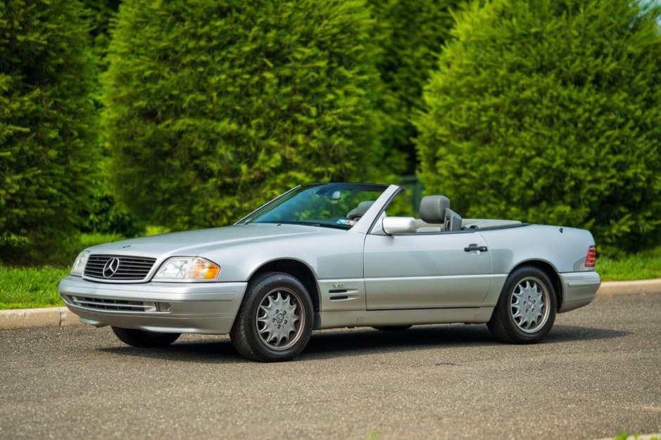 1998 Mercedes-Benz R129 SL sold for $18,250