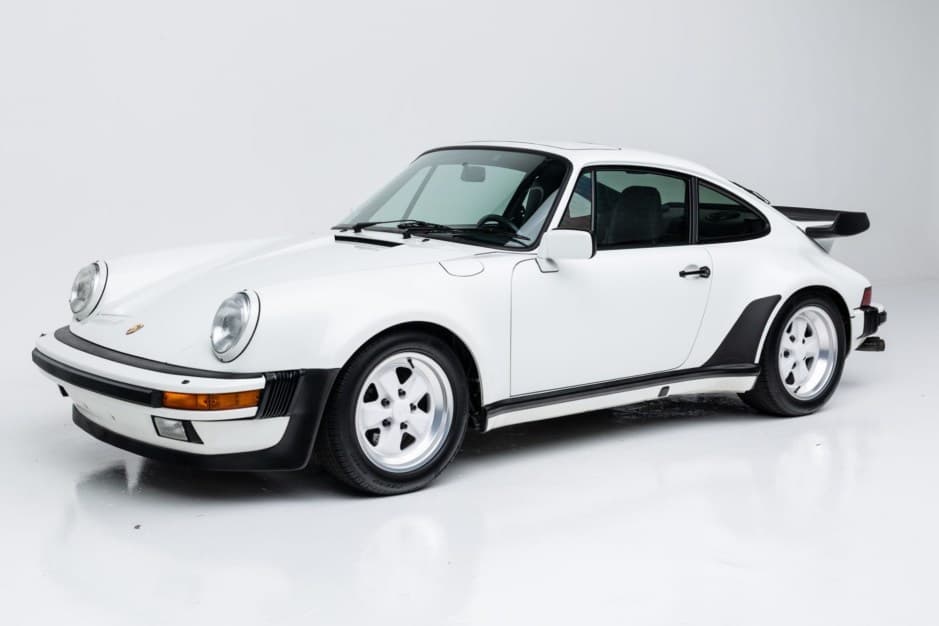 1989 Porsche 930 Turbo sold for $260,000