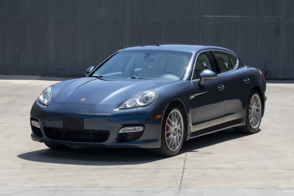 2010 Porsche Panamera sold for $20,260