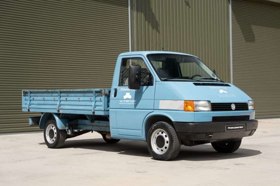 1995 Volkswagen EuroVan sold for $0