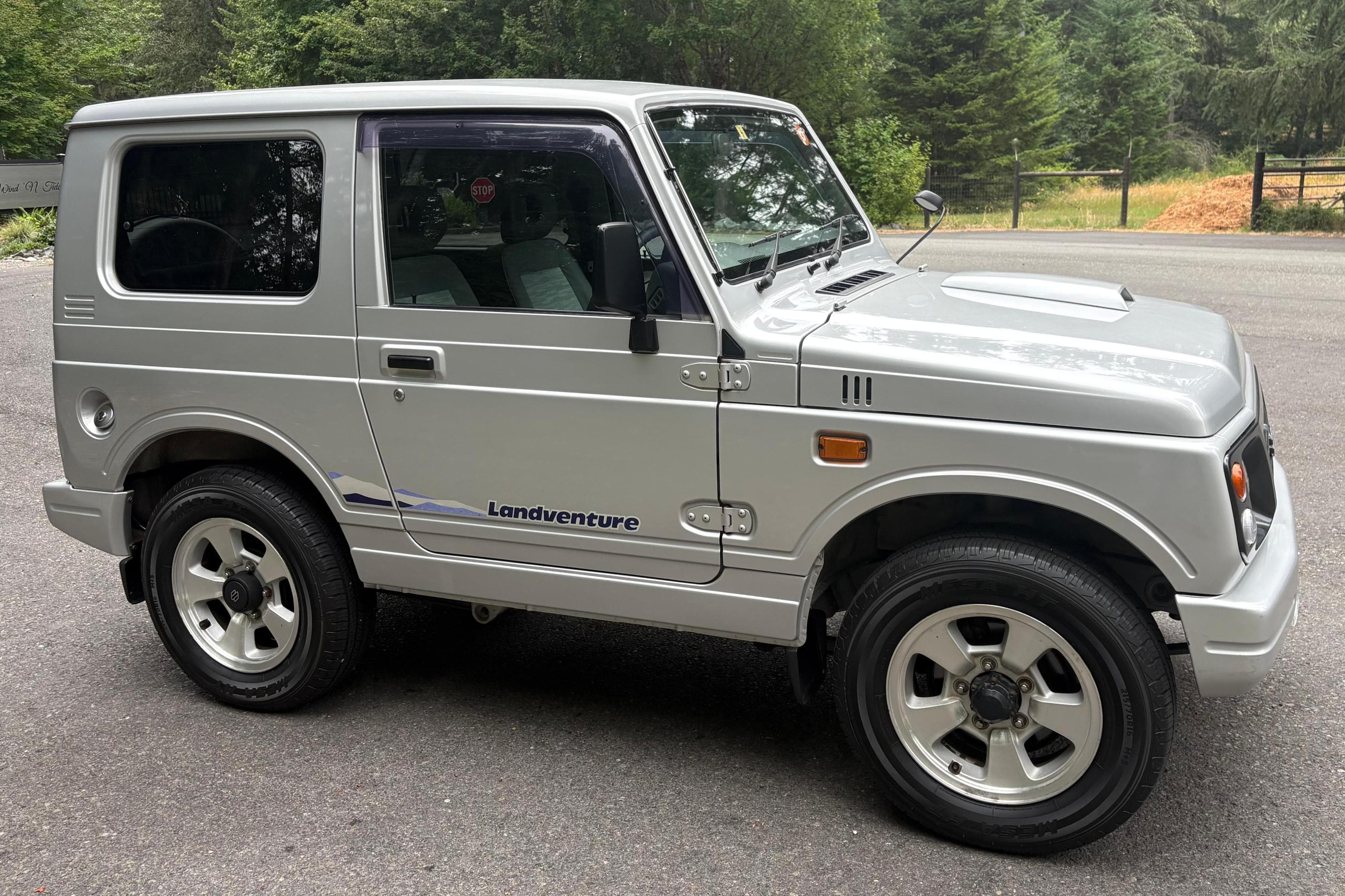 1998 Suzuki Jimny sold for $9,250