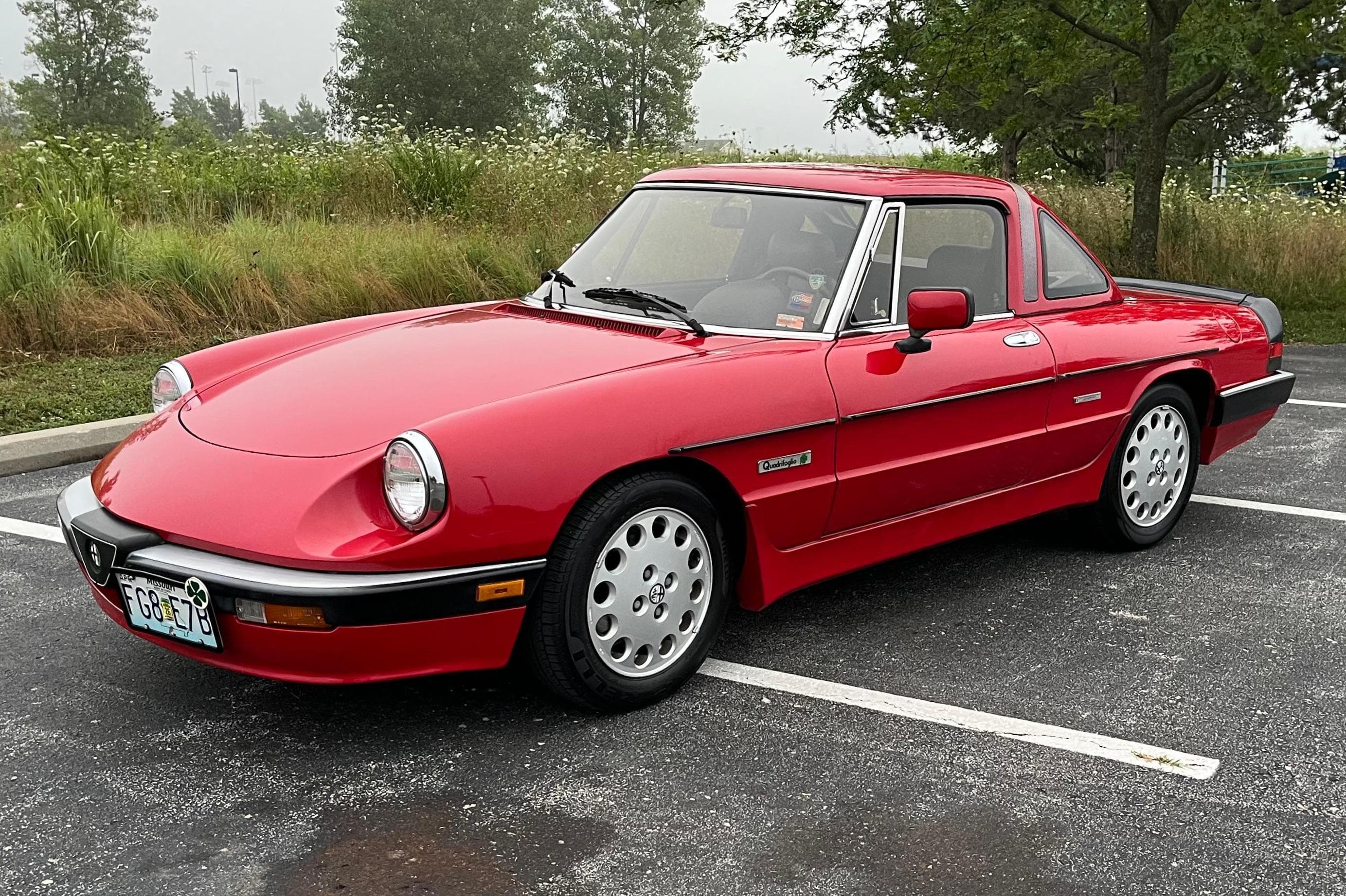 1986 Alfa Romeo Spider sold for $9,500
