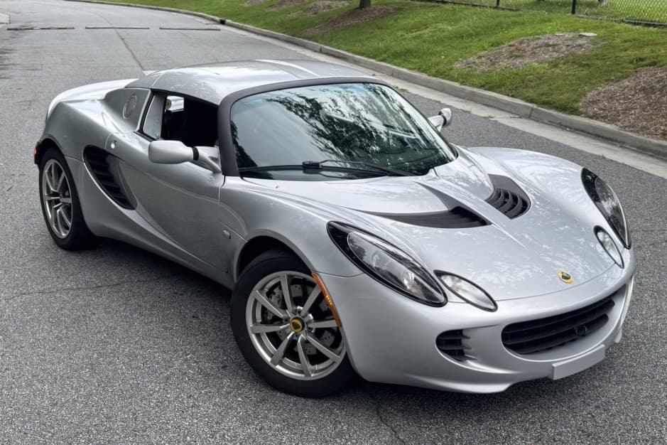 2005 Lotus Elise sold for $38,750