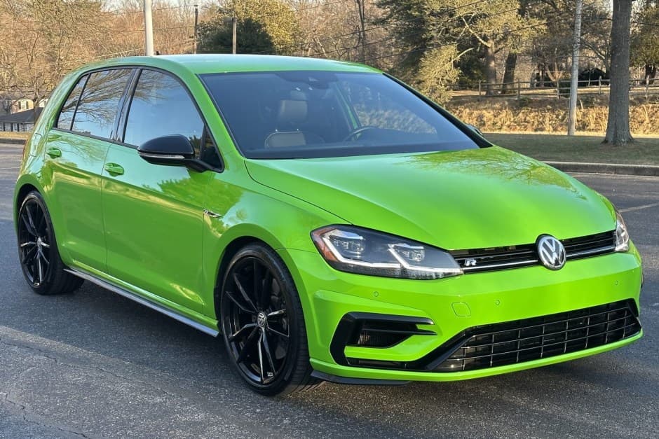 2019 Volkswagen Golf R sold for $38,500