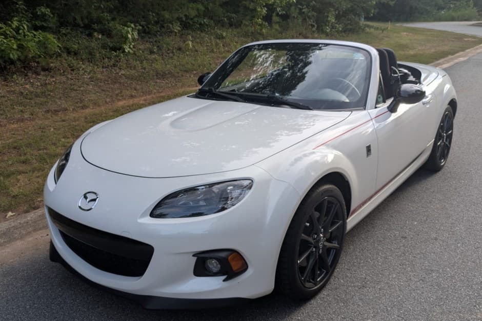 2015 Mazda NC MX-5 Miata sold for $22,250