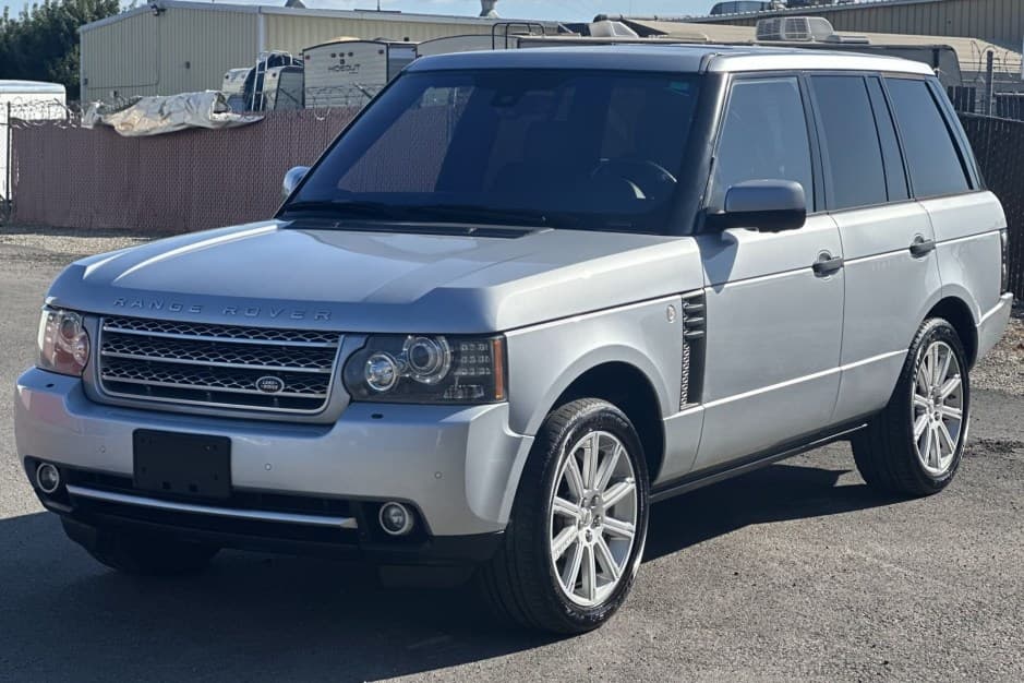 2010 Land Rover Range Rover L322 sold for $10,250