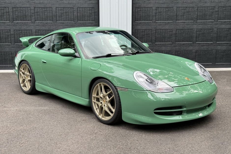 2001 Porsche 996 911 (Non-Turbo/GT2/GT3) sold for $92,313