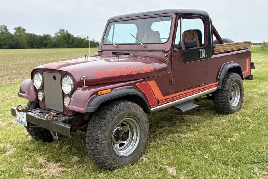 1982 Jeep CJ-8 sold for $5,600