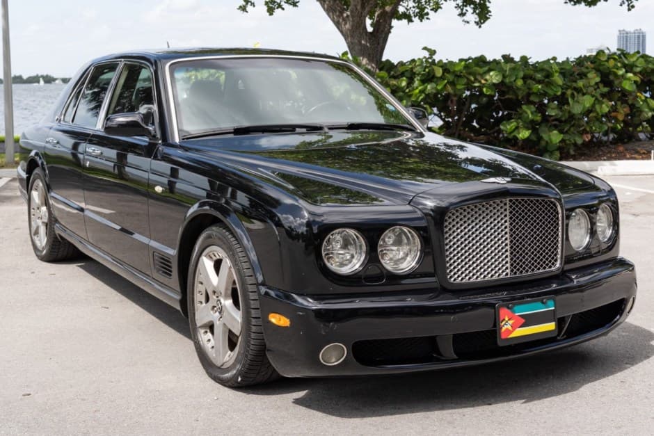 2005 Bentley Arnage sold for $19,250