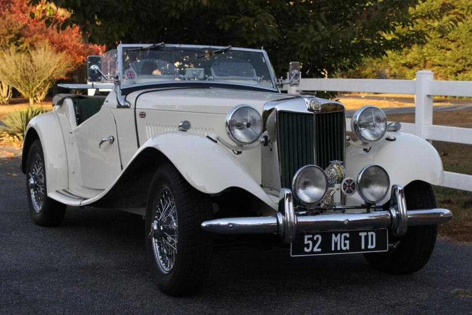 1952 MG TD sold for $20,260