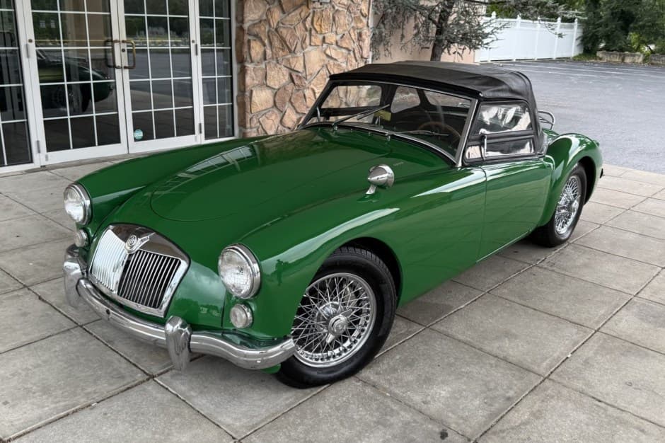 1960 MG MGA sold for $18,750