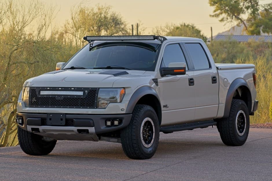 2014 Ford F-150 Raptor sold for $55,501