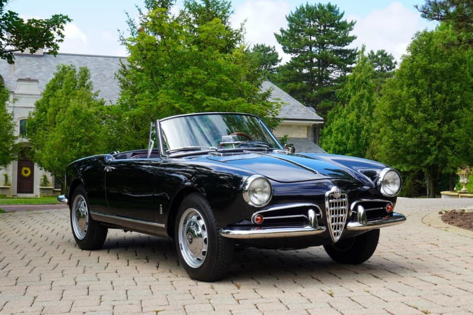 1959 Alfa Romeo 750/101 Series Giulietta & Giulia sold for $41,000