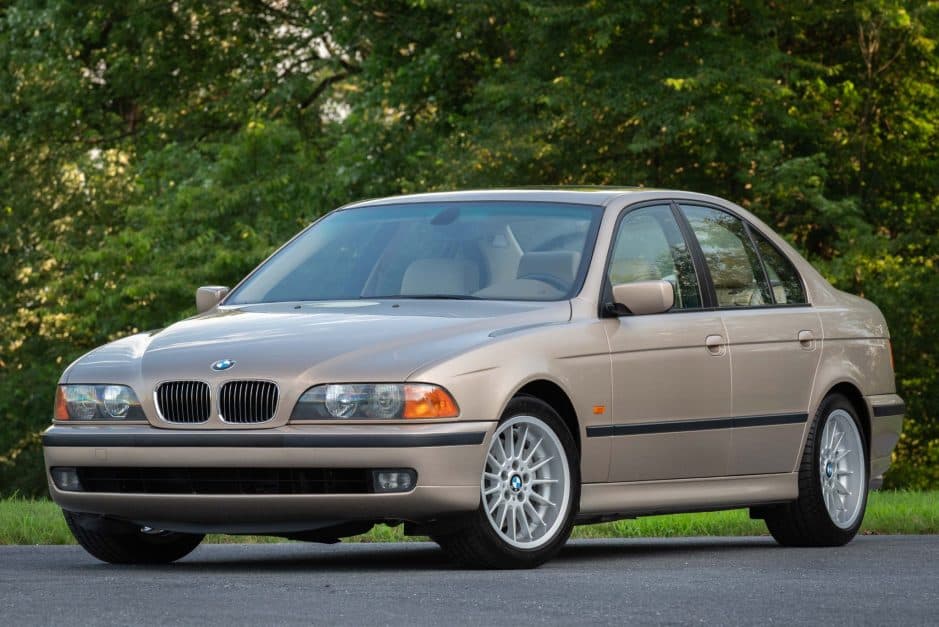 2000 BMW E39 5-Series sold for $15,050