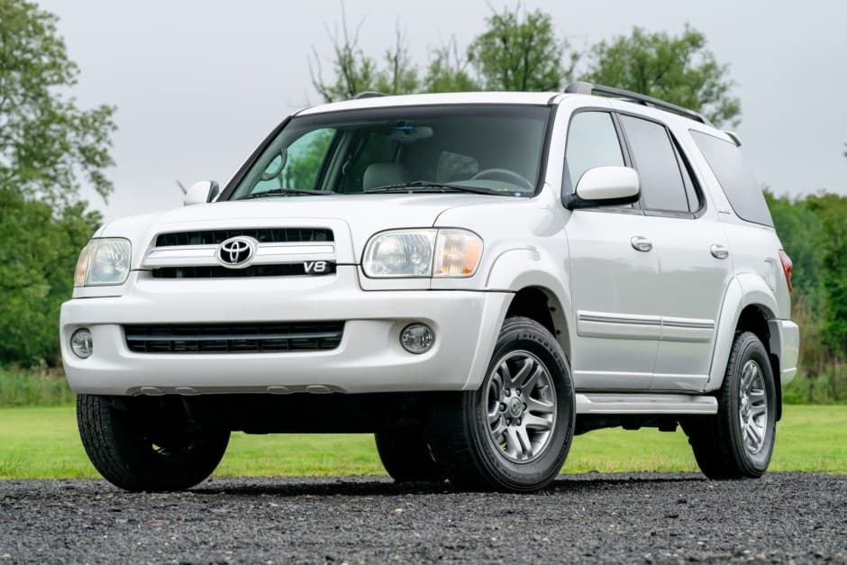 2006 Toyota Sequoia sold for $9,550