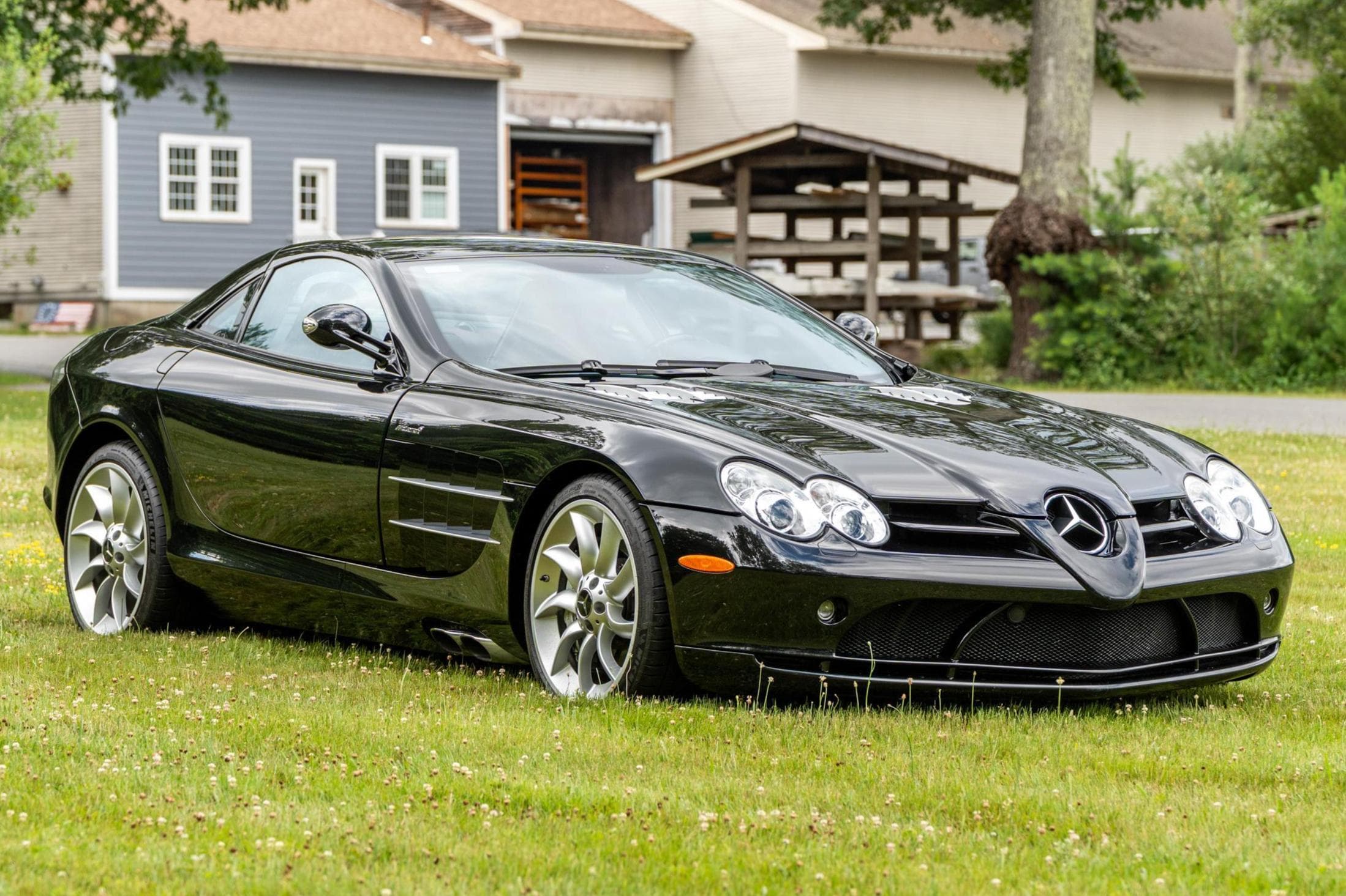 2006 Mercedes-Benz McLaren SLR sold for $218,000