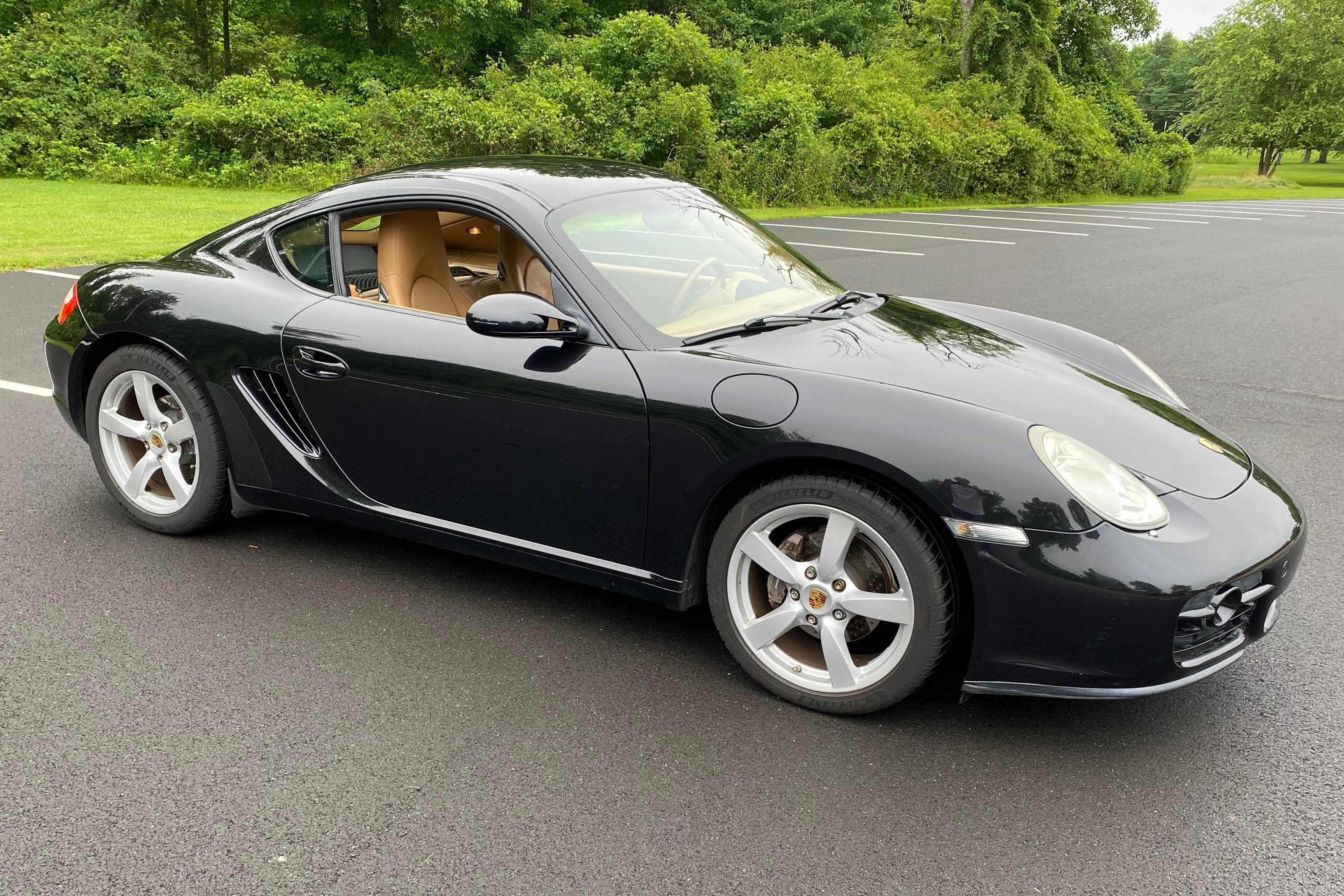 2007 Porsche 987 Cayman sold for $22,500