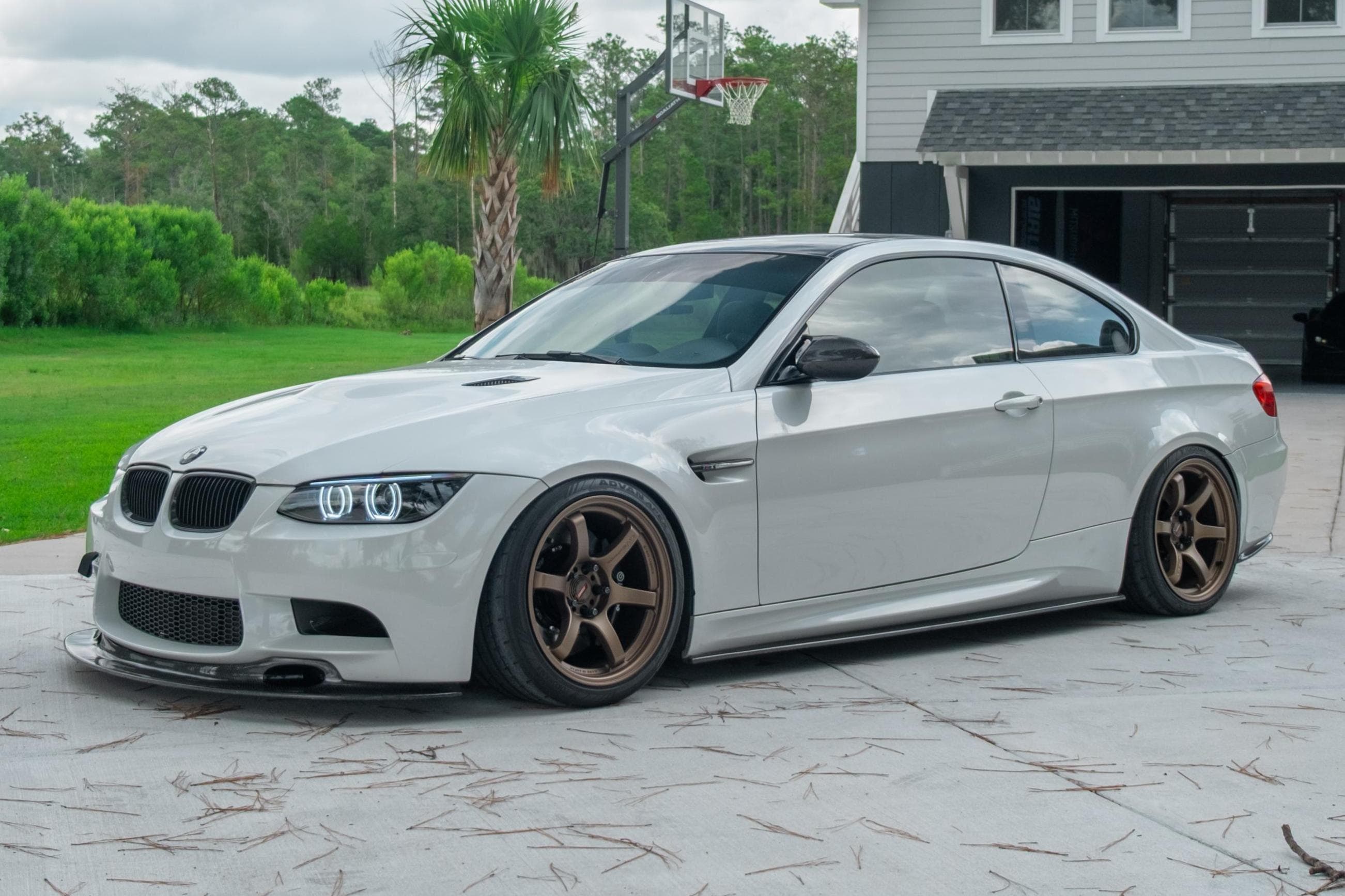 2013 BMW E9X M3 sold for $31,500