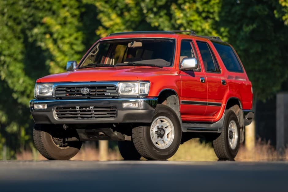 1994 Toyota 4Runner (N120) sold for $8,050