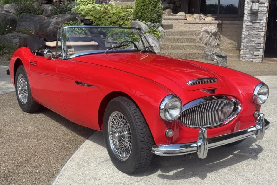 1962 Austin-Healey 3000 sold for $37,000