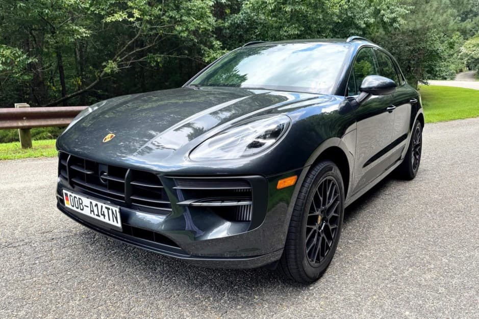 2021 Porsche Macan sold for $65,500