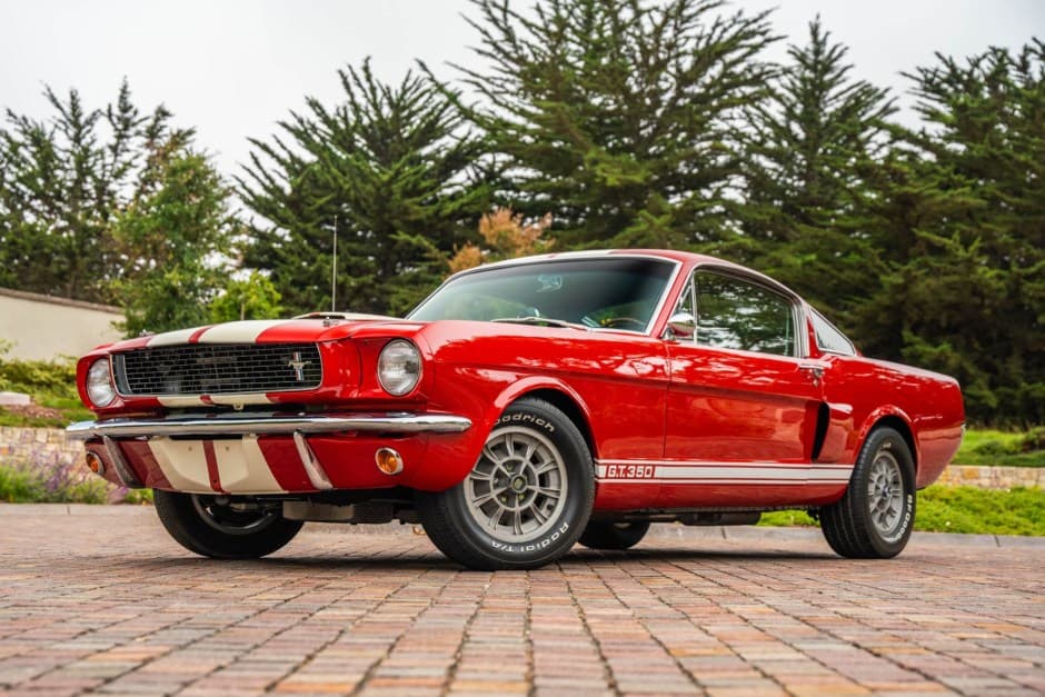 1966 Shelby Mustang GT350 & GT500 sold for $195,000