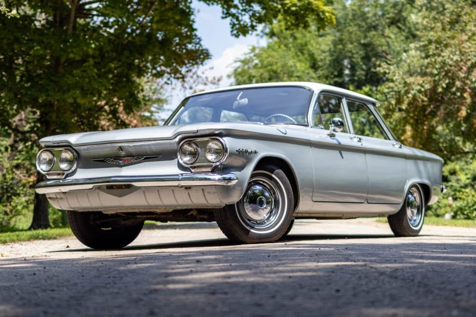 1960 Chevrolet Corvair (1960-1964) sold for $6,600