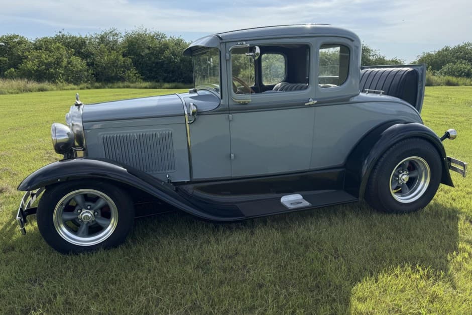 1931 Ford Hot Rod sold for $26,000