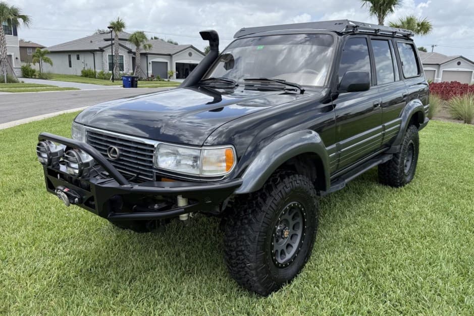1997 Lexus LX450 sold for $21,000