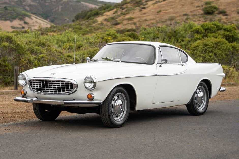 1966 Volvo P1800/1800 sold for $19,550