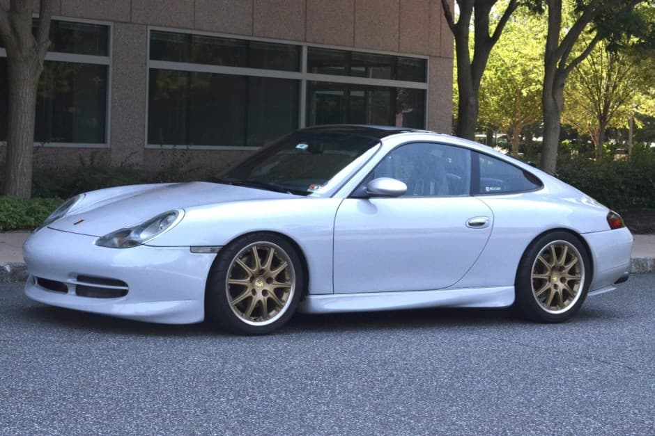 1999 Porsche 996 911 (Non-Turbo/GT2/GT3) sold for $22,996