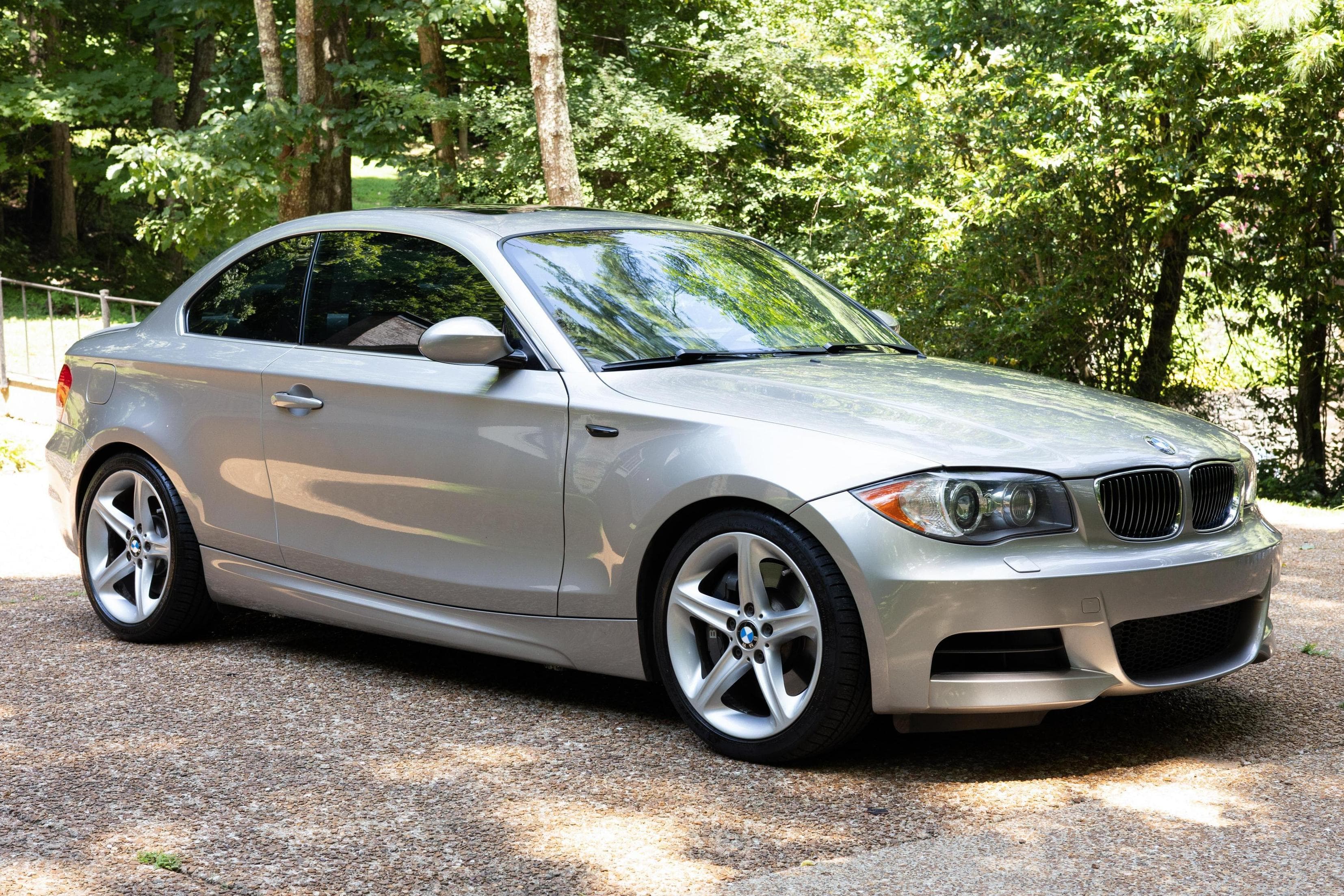 2009 BMW 1 Series sold for $17,250