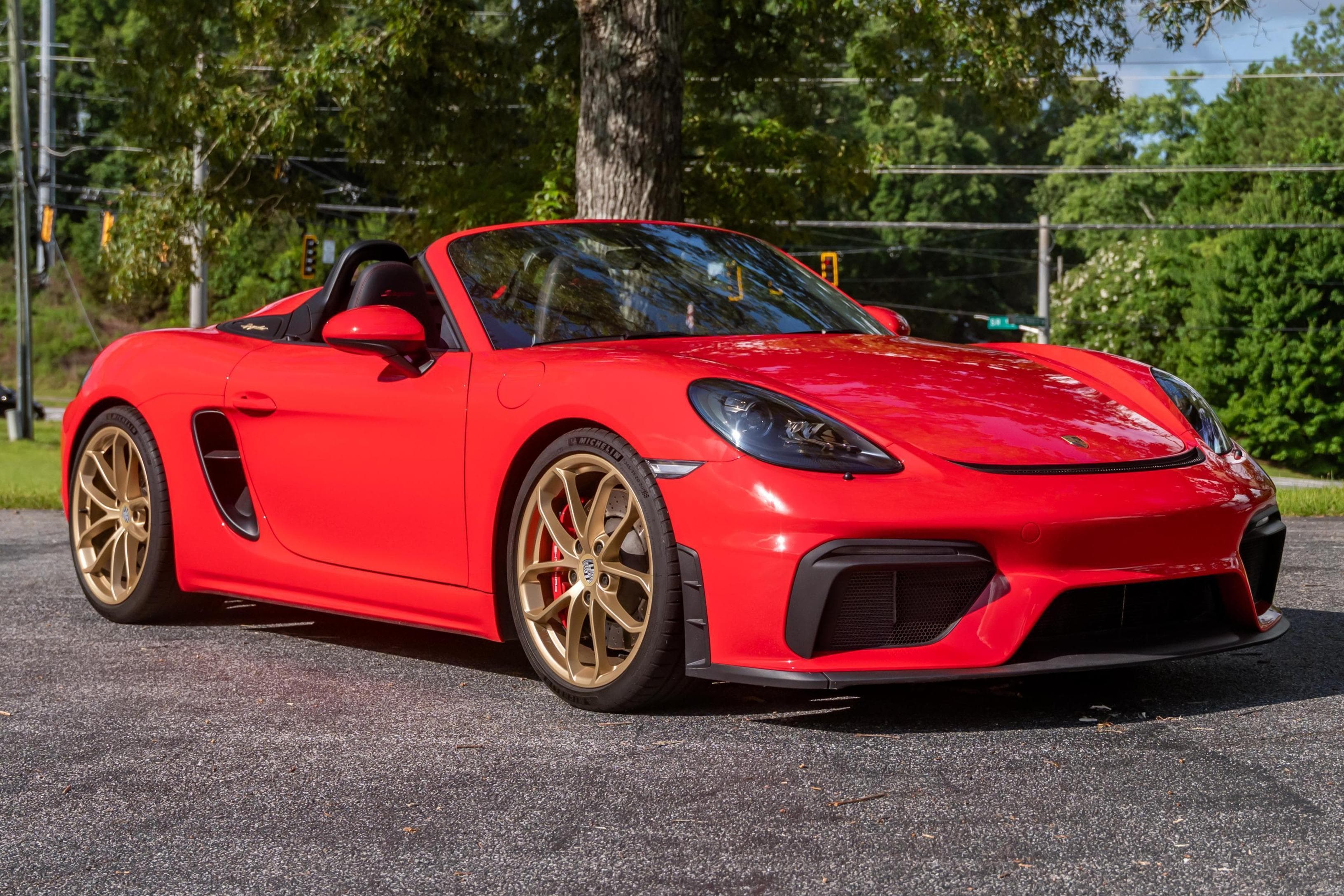 2023 Porsche 718 Boxster sold for $117,000