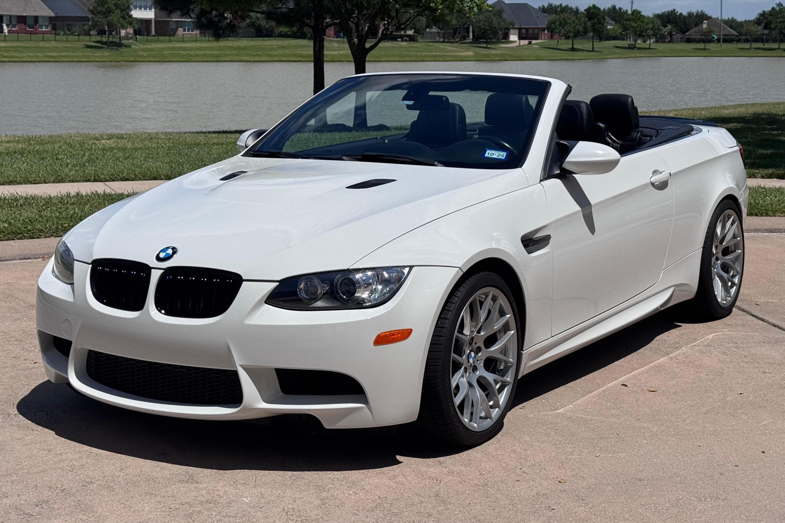 2011 BMW E9X M3 sold for $25,500