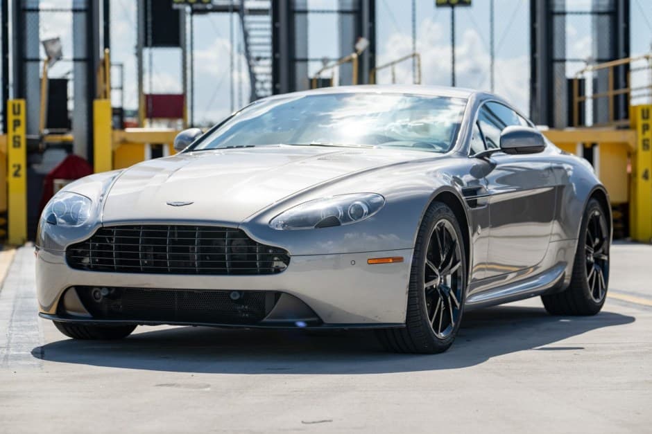 2014 Aston Martin V8 Vantage (2006+) sold for $62,007