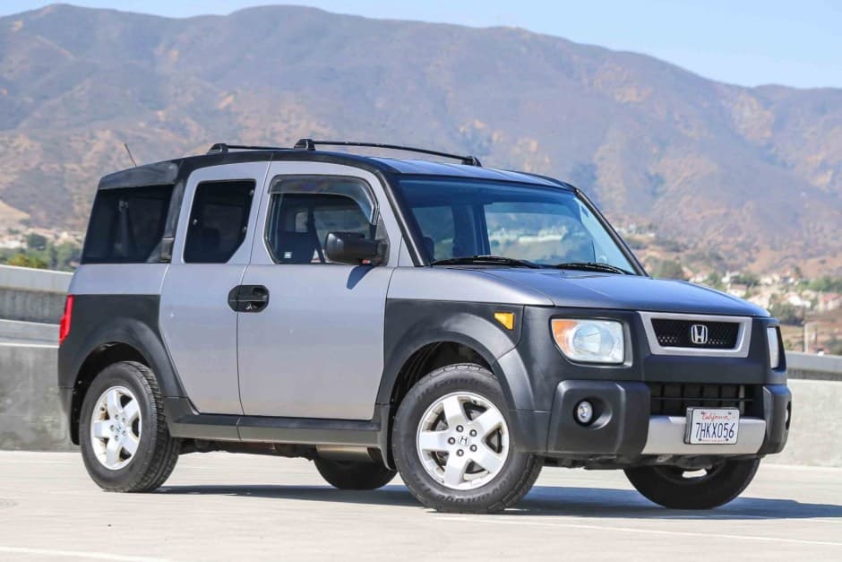 2005 Honda Element sold for $6,300