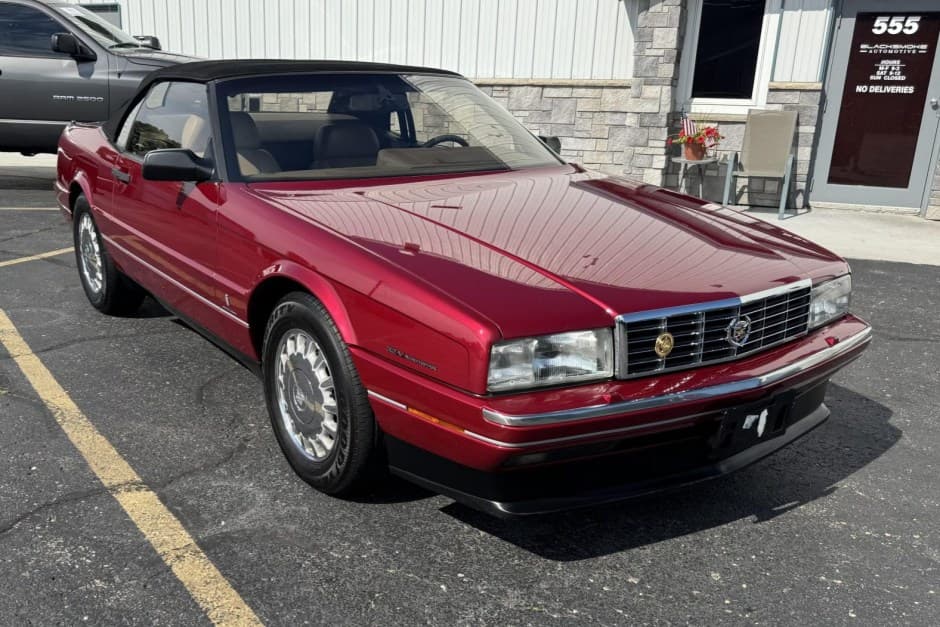 1993 Cadillac Allanté sold for $9,200