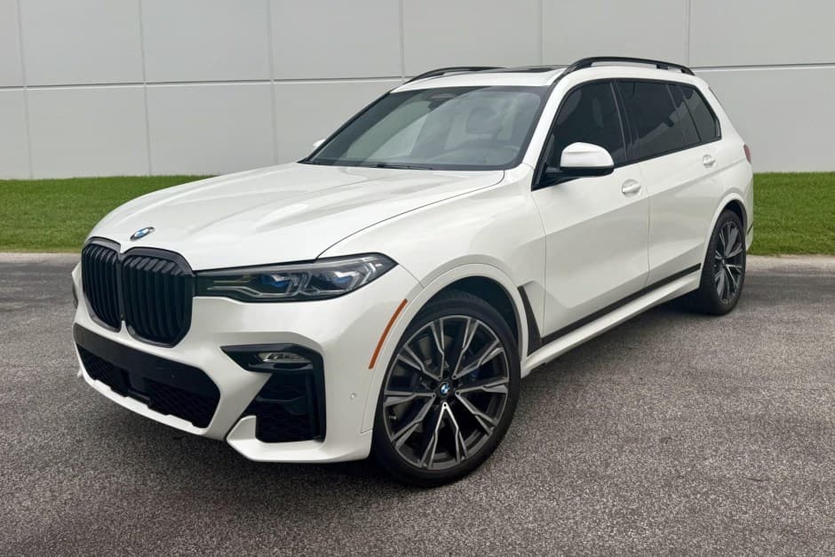 2020 BMW  sold for $30,250