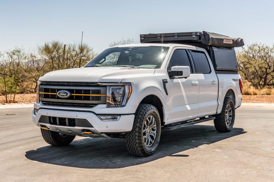 2023 Ford F-150 (2021+) sold for $54,000