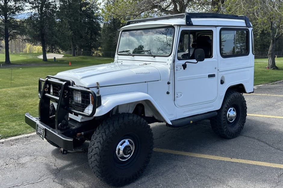 1997 Toyota Land Cruiser FJ40 sold for $21,500