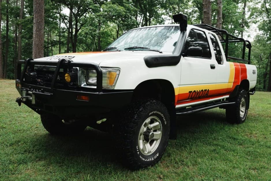 1989 Toyota Pickup (N80/90/100/110 1989-1997) sold for $16,600