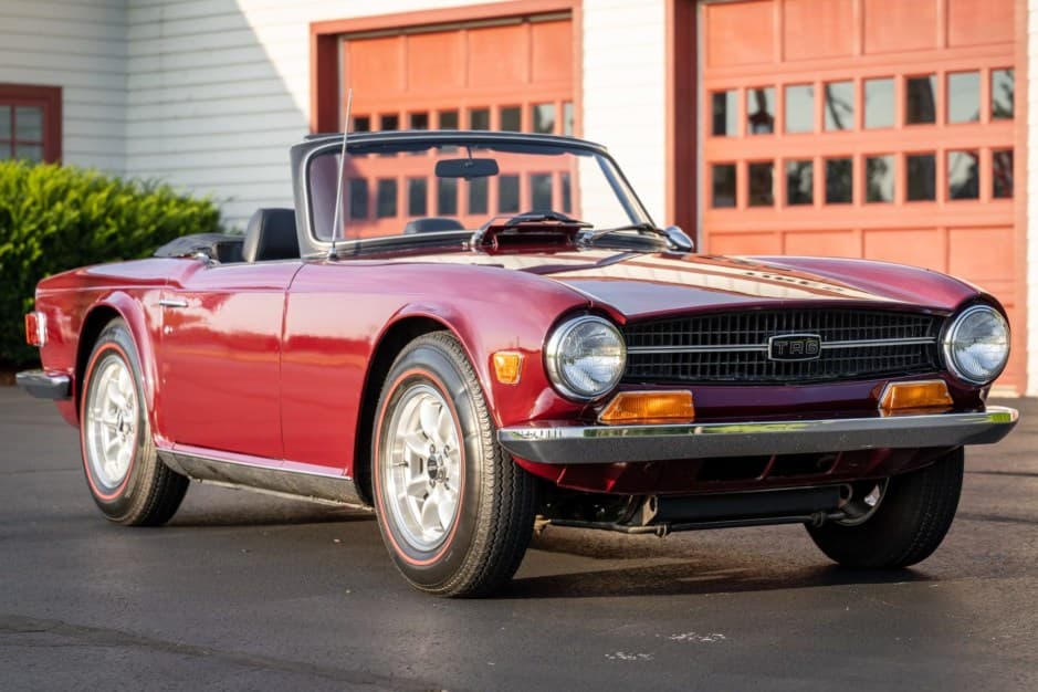 1971 Triumph TR6 sold for $14,400