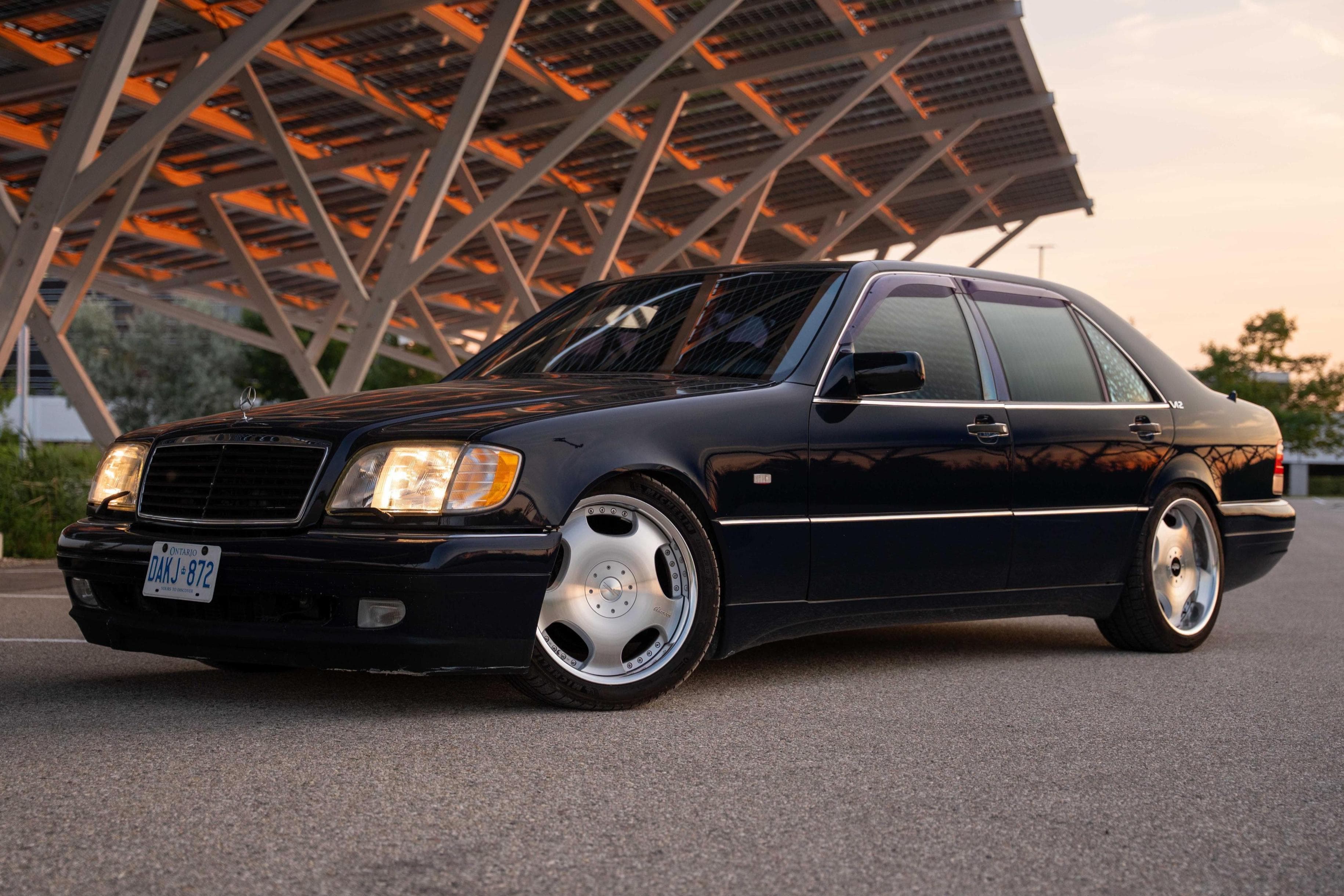 1992 Mercedes-Benz S-Class sold for $16,500