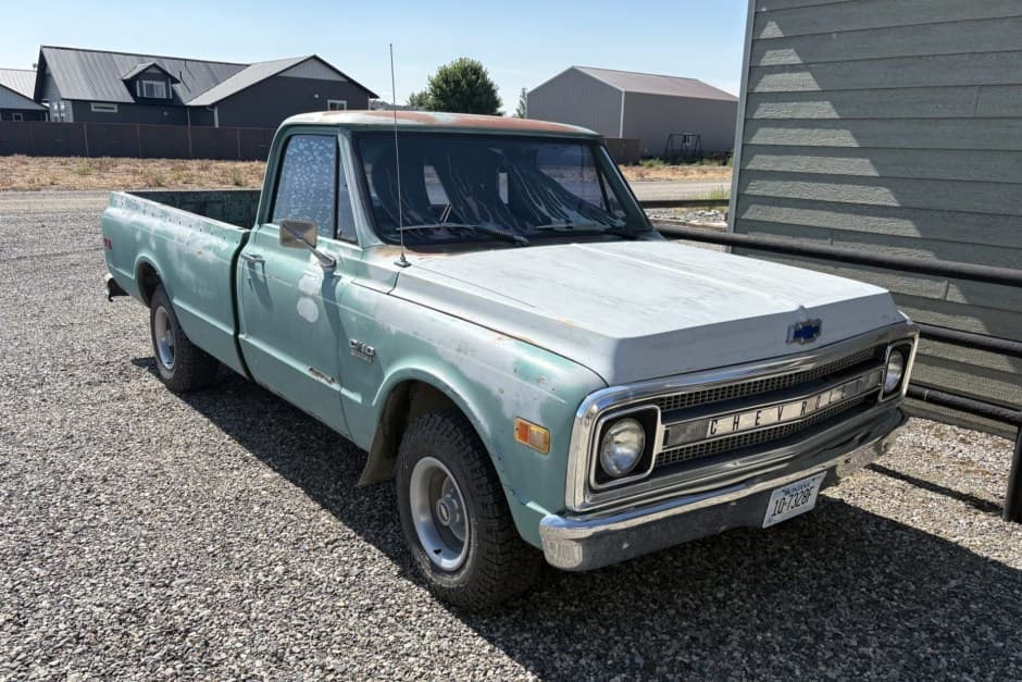 1970 Chevrolet C/K (1967-1972) sold for $7,500
