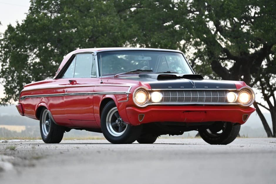 1964 Dodge Polara sold for $11,750
